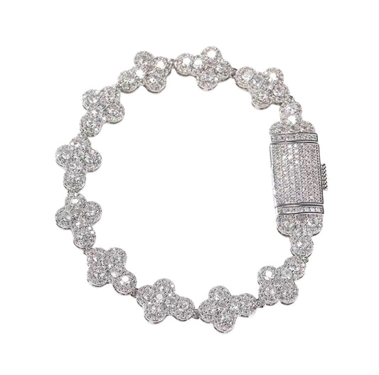 CLOVER LOCK BRACELET