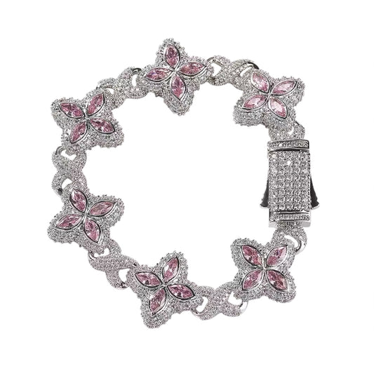 INFINITY CLOVER BRACELET